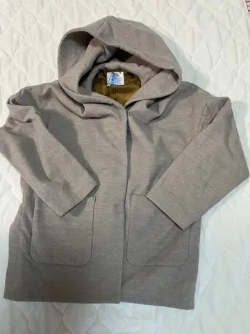 코엔 그레이 후드 부착 캐주얼 코트 클리닝 완료