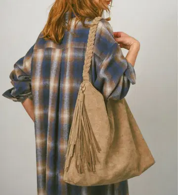 새상품 ] 베이플로우 짜임 핸들 보헤미안 백