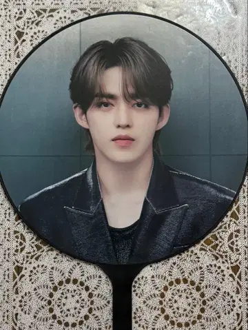 SEVENTEEN RIGHT HERE 에스크 부채