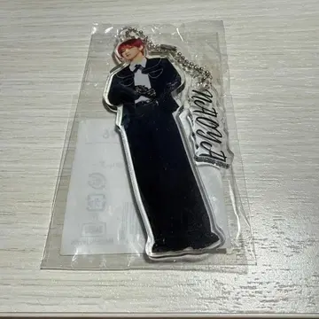 MAZZEL 나오야 NAOYA 아크릴 참 키링