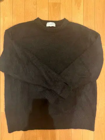 UNFOLLOW 모헤어 니트