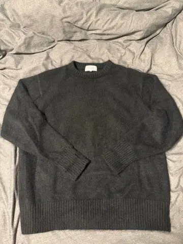 UNFOLLOW 모헤어 니트