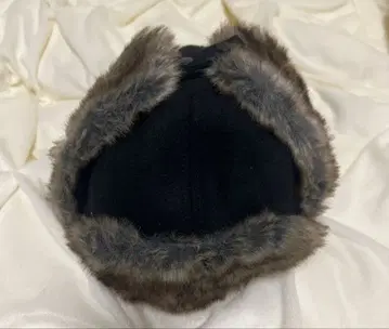 nikoand - 블랙 퍼 플라이트 캡 모자