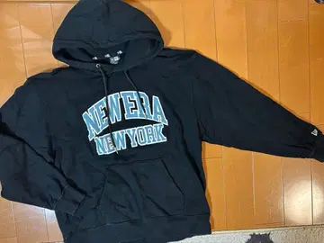뉴에라 후드티 L 사이즈