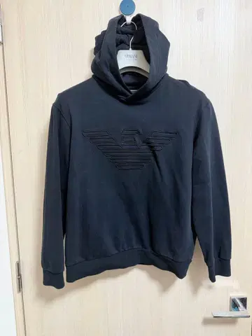 엠포리오 아르마니 후드티 S