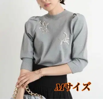 새상품급! JUSGLITTY 배색 비즈 자수 풀오버 M 사이즈