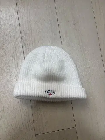 NOAH 화이트 비니