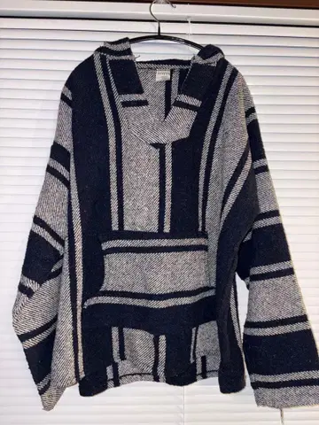 레드 & 스티치 후드 부착 후드티