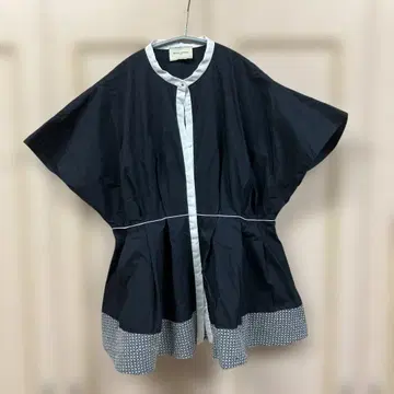 유나이티드 애로우즈 레이디 반팔 블라우스