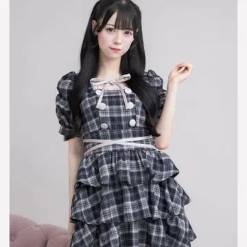 pium 크로스 벨트 반팔 티어드 미니 원피스