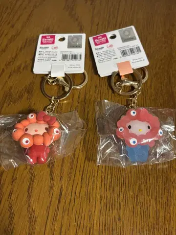 산리오 미야쿠미야쿠 변신 입체 키링 최애&클리어 컬러 키티 세트