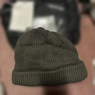 COMESANDGOES 니트 비니 size free