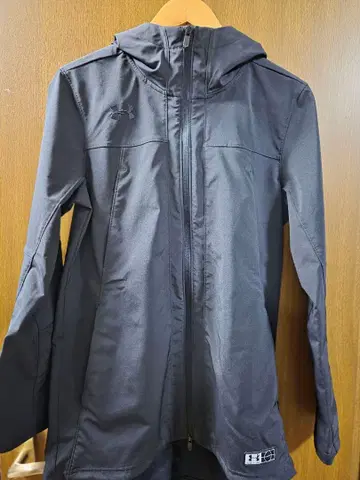 언더아머 마운틴 후드티 M 블랙