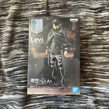 진격의 거인 리바이 피규어