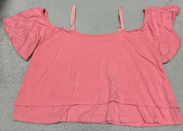 세실 맥비 핑크 상의