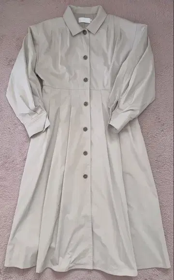 새상품급 마우지 트렌치 롱 코트 베이지