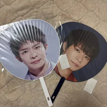 키시 유타 부채 2개 세트