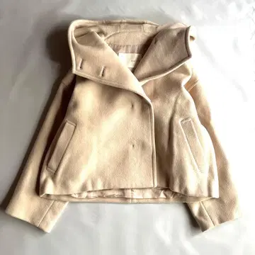 새상품급 칼리테 숏 후디 코트 후디드 코트 36 M 상당 아이보리