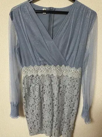 무릎 기장 원피스