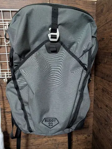 퍼고웍스 BUDDY 22 그레이