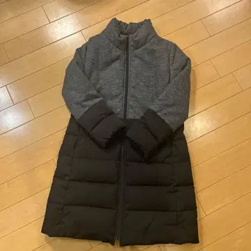 [ 새상품급 ] 파큐빅 다운 롱 코트 이소재 절개 도킹 블랙