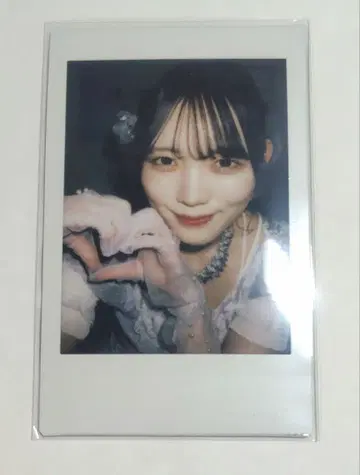 마나베 나기사 폴라로이드