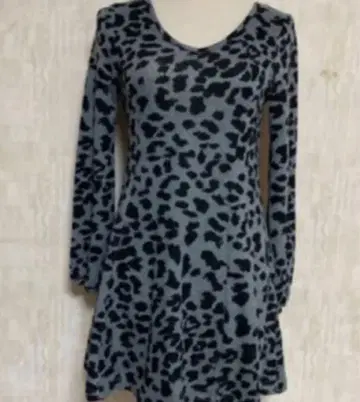 레오파드 무늬 긴팔 튜닉 A라인