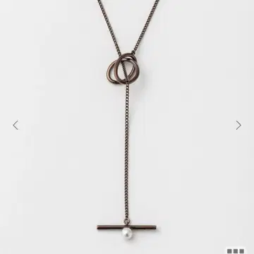 Jouete 다크 브라운 체인 펄 장식 목걸이