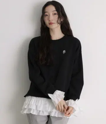 소말리아 소매 프릴 자수 로고 페이크 레이어드