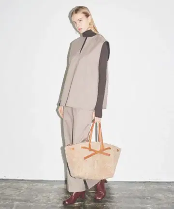 Mila Owen 풀 베스트 팬츠 셋업