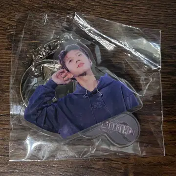 K-POP 아이돌 아크릴 키링