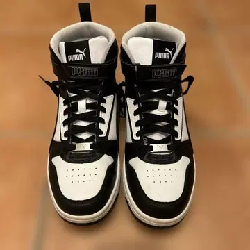 PUMA 하이컷 스니커즈