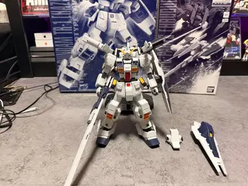 MG 헤이즐 조립 건담 프라모델