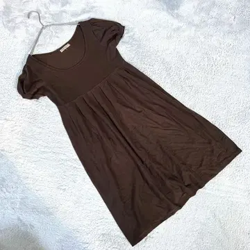 [ 프로포션 바디 드레싱 ] ( 2 ) 퍼프 슬리브 원피스 다크 브라운