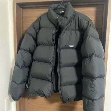 XLARGE 다운 자켓
