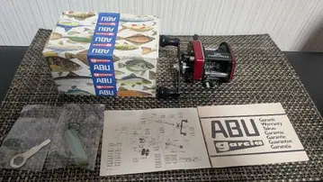 미사용 ABU 2000 레드 앰버서더 아부 가르시아