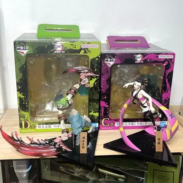 제일복권 귀멸의 칼날 쿄타로 & 다키 피규어