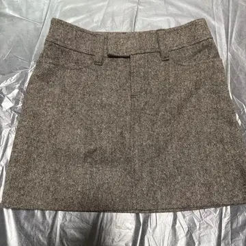 Benefit 타이트 스커트 사이즈 0 브라운 계열