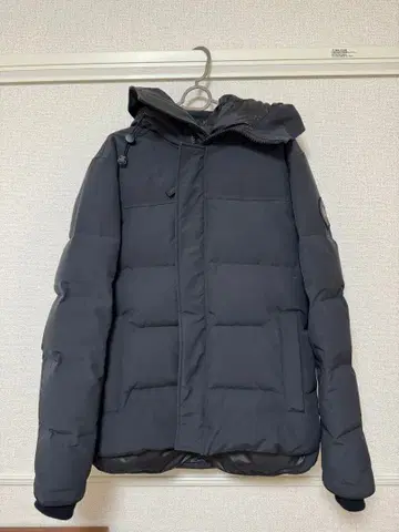 [ 컨디션 최상 ] Canada Goose 다운 자켓 블랙 라벨