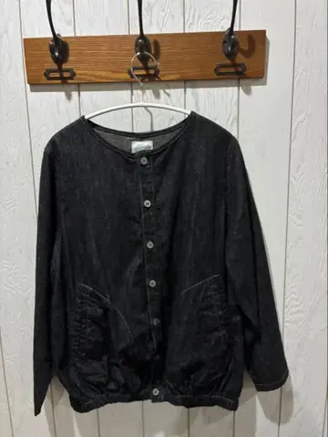 Number 18 다크 그레이 긴팔 셔츠