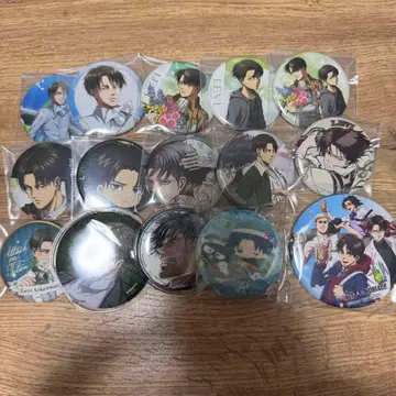 진격의 거인 캔뱃지 리바이