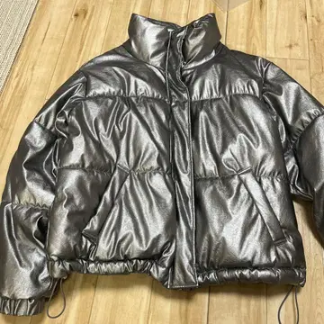 메탈릭 실버 다운 자켓 숏 기장 y2k 그런지