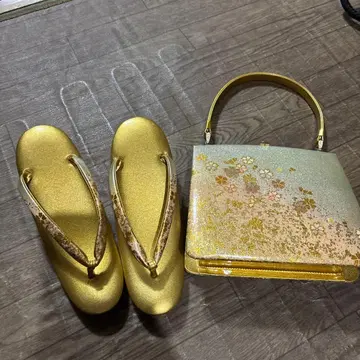 골드 조리와 꽃무늬 백 세트