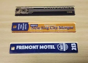 BUSTAFELLOWS 룸 키 모즈 린보 슈