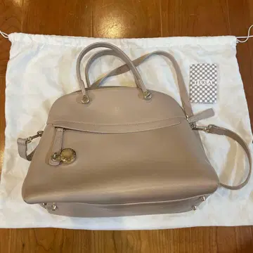 훌라 핑크 베이지 가죽 핸드백