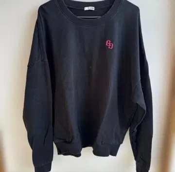 GYDA 맨투맨 티셔츠