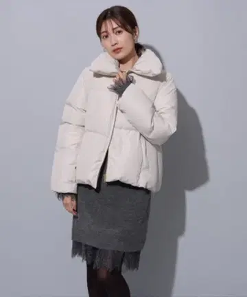 새상품 Apuweiser-riche 발수 빅칼라 아라이 다운 베이지