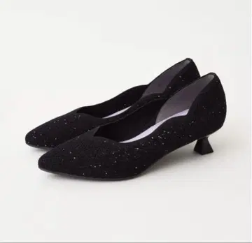 CUMUU DIANA 펌프스