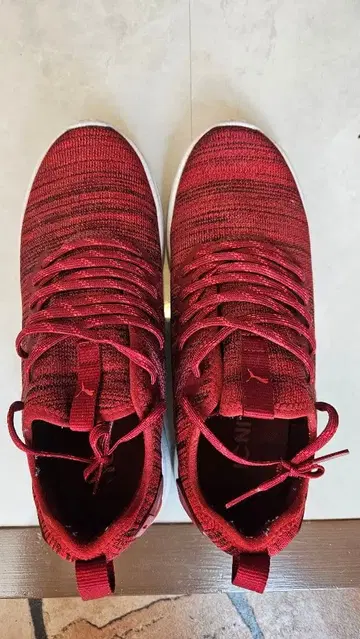 PUMA 스포츠 슈즈 레드