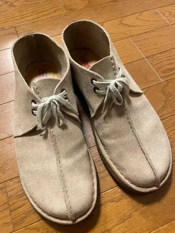 Clarks (클락스) 디저트 트렉 베이지 스웨이드